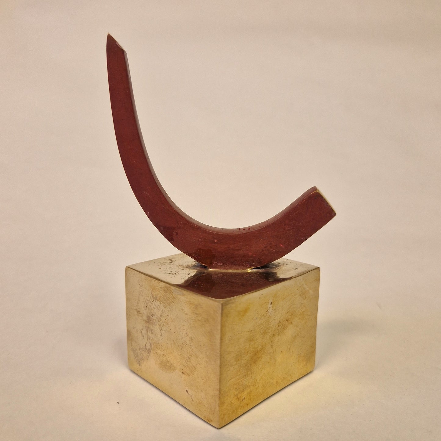 Pia Hedström - Infinite Arc, red edition