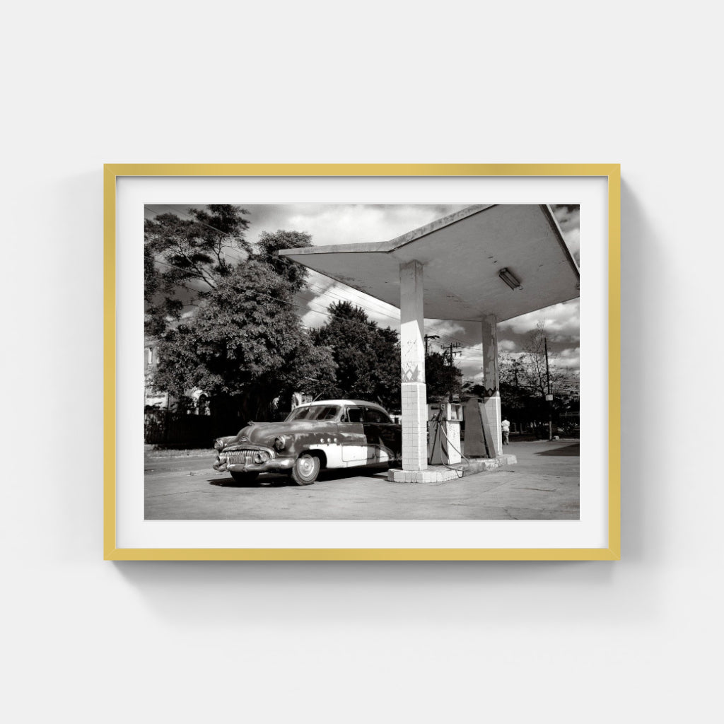 Per Sihlberg - Gas station Havana