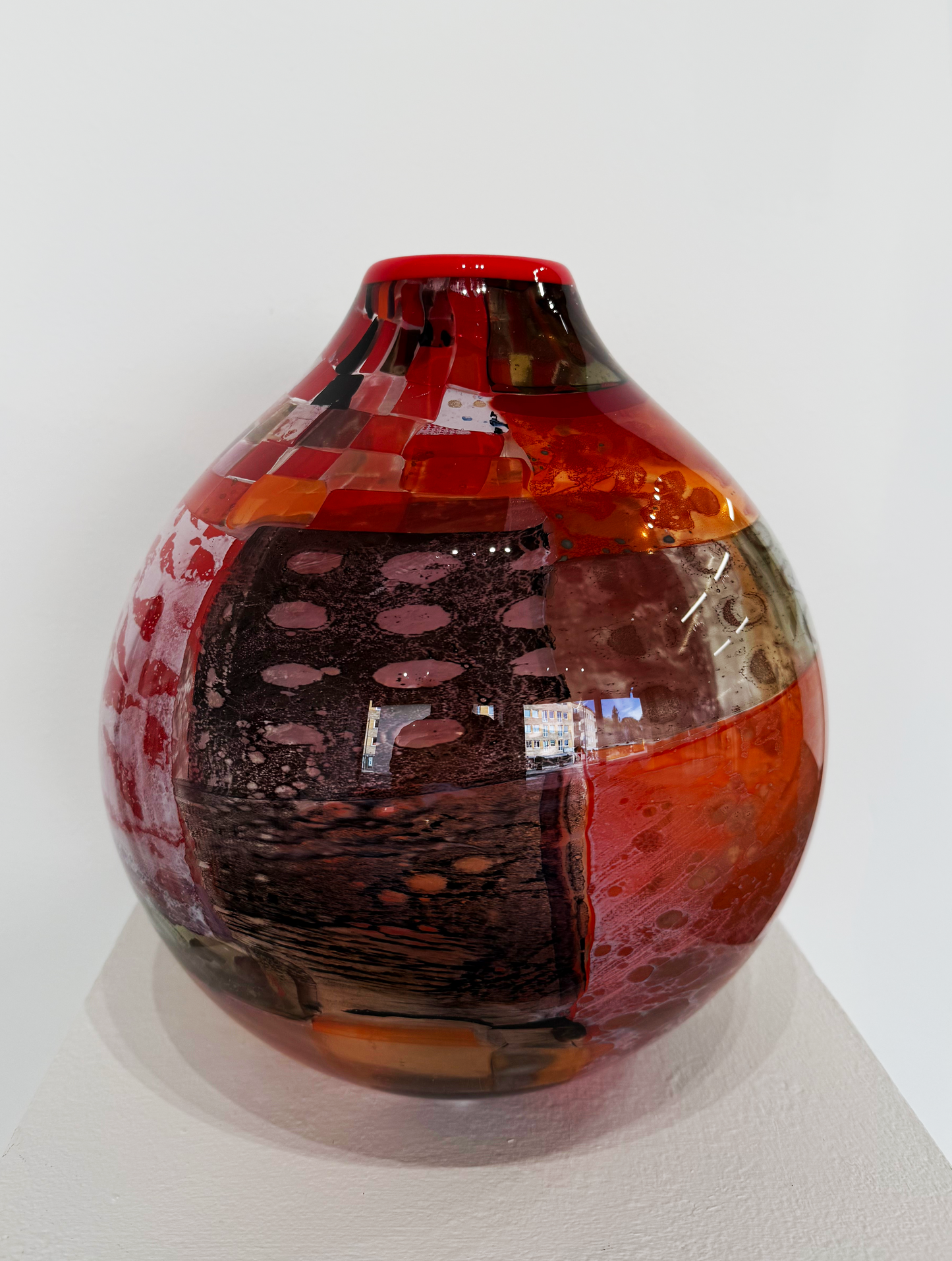 Lotta Söder -  Vessel for loving words