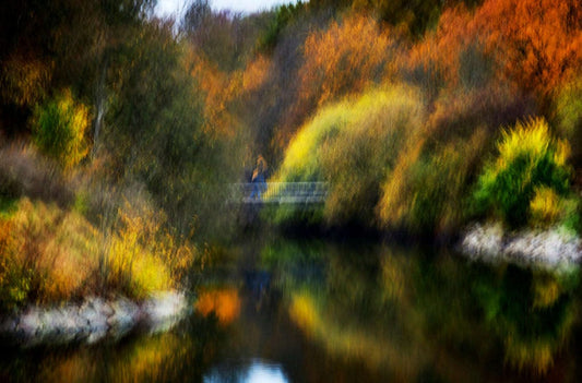 Galleri Mats Bergman Oramad Sandersson - Woman on bridge